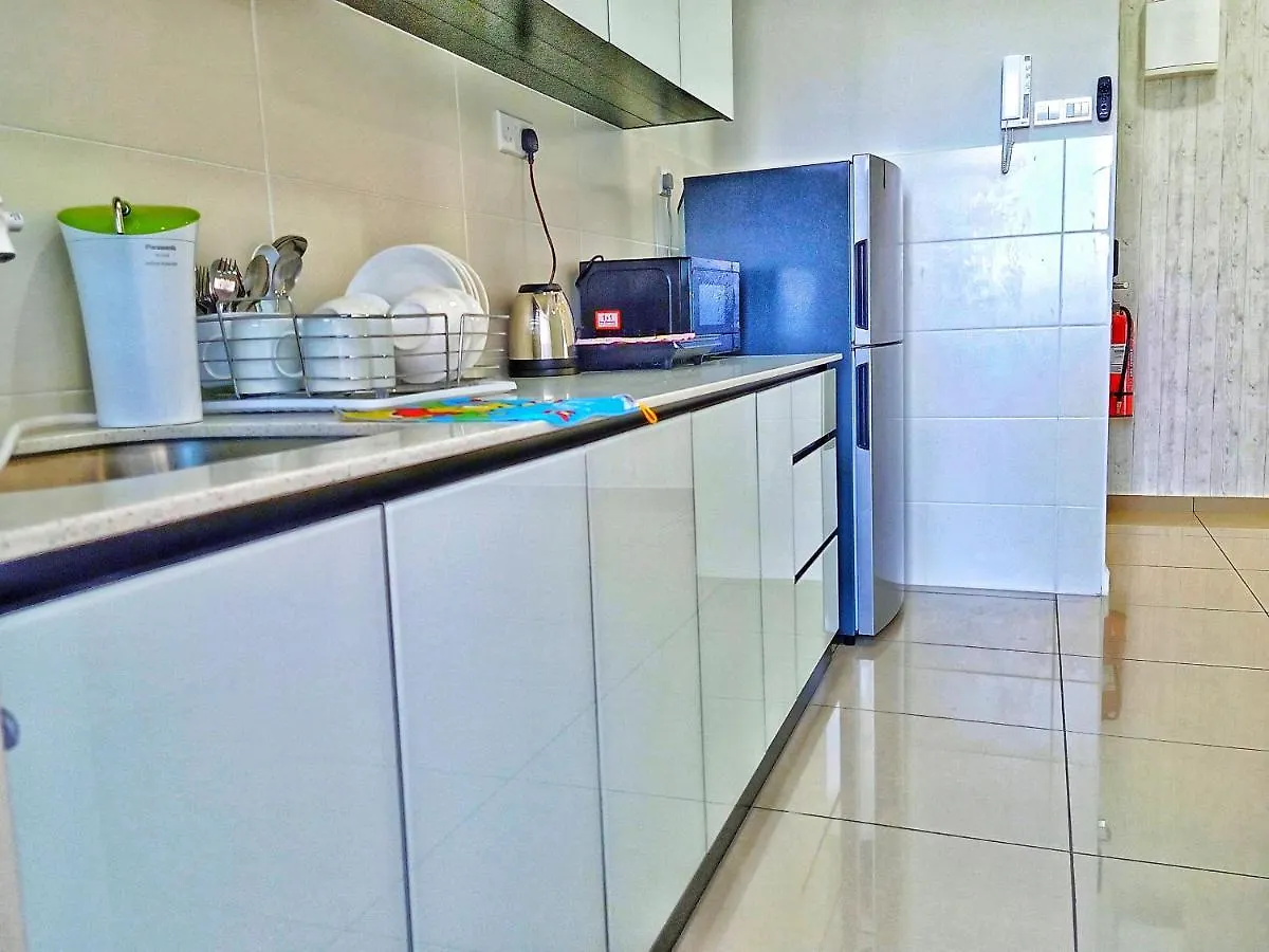 Botakcutehomestay@Parkland Residence Малакка